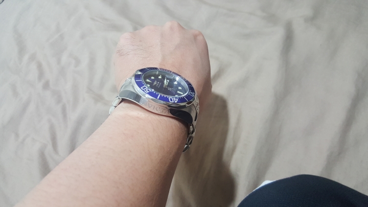 平價品牌三顆Invicta 開箱