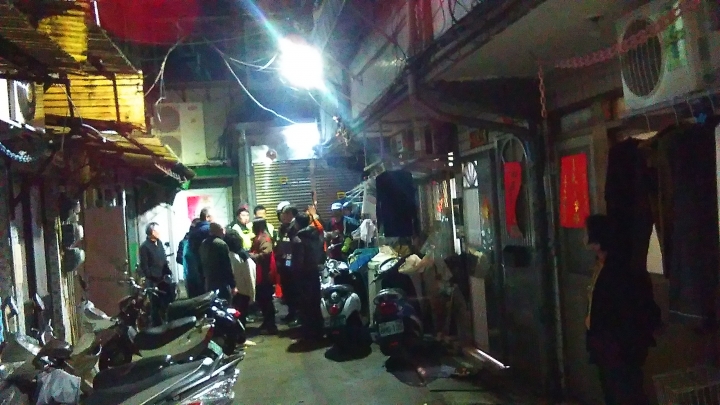 三重的Omaya春川炒雞傾倒廢水廚餘事件
