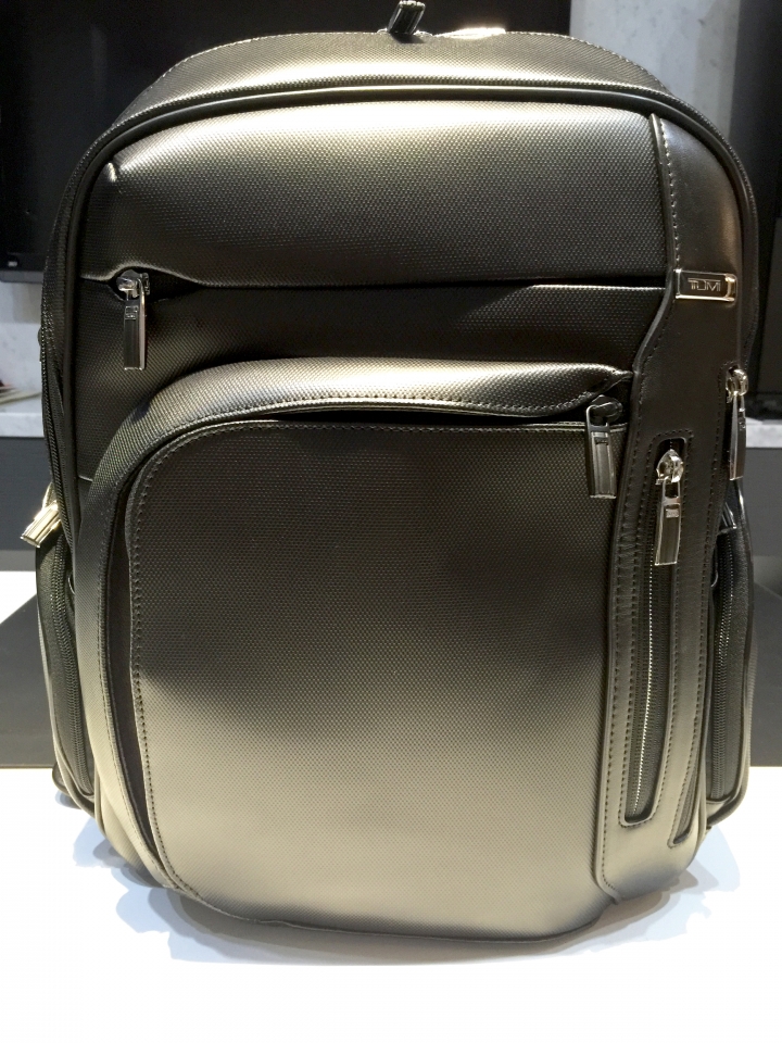 [開箱] Tumi #95181D Kingsford Leather 分享