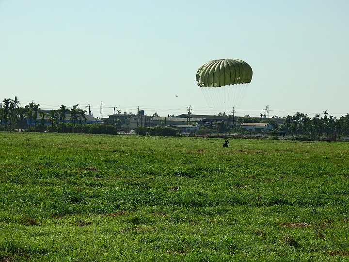 Nikon P900在家跨年過元旦，記錄好幾天的精彩，並分享星空、星軌、夜景。