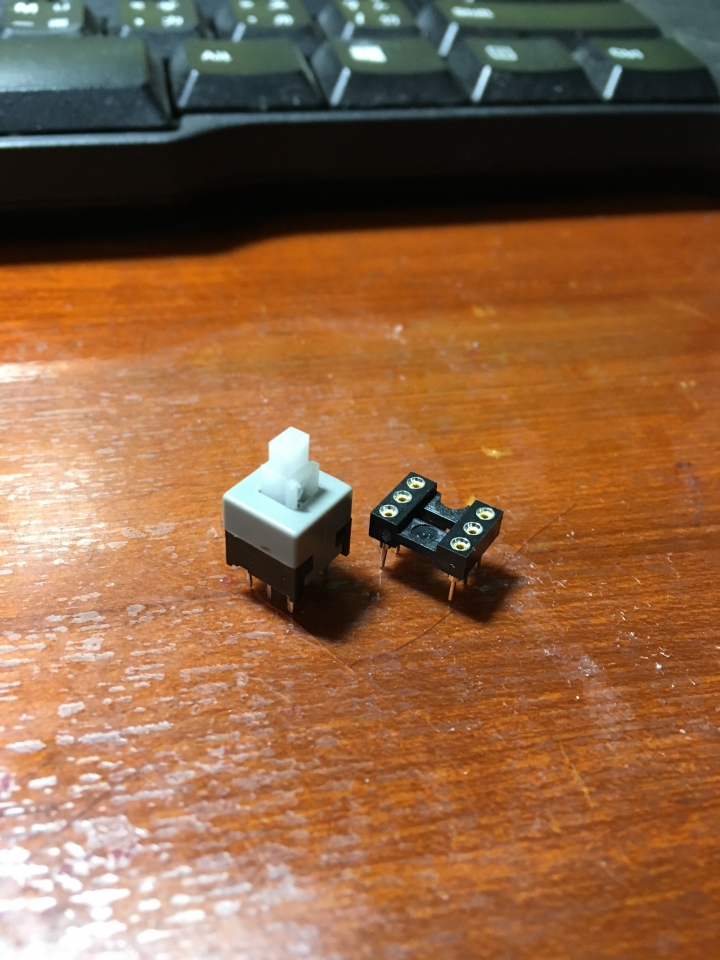 DIY 維修羅技Logitech Z623 THX 音響電源開關不良