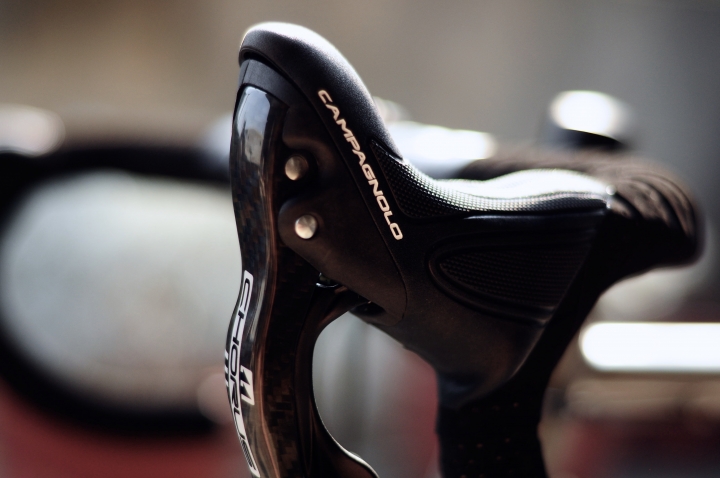 [分享] 第一台夢想車- Dodsun鈦車架+campagnolo chorus+shamal Mille