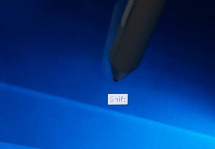 SURFACE PRO4使用手寫筆，CTRL、ALT、SHIFT 提示，如何關閉?或者虛擬比變成滑鼠?