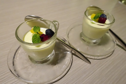 【食記】捷運忠孝復興站。One Restaurant & Lounge~南洋料理配精緻調酒