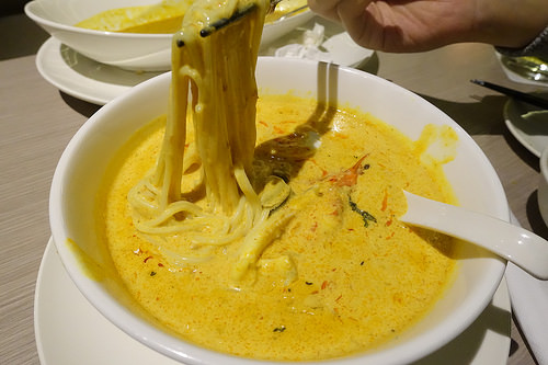 【食記】捷運忠孝復興站。One Restaurant & Lounge~南洋料理配精緻調酒