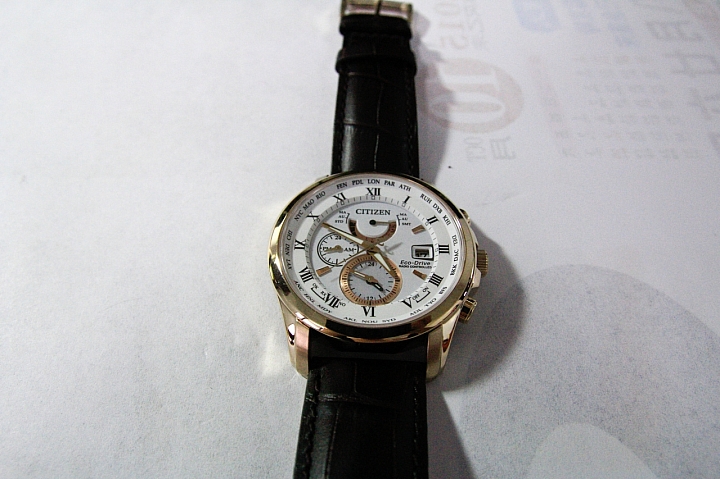 [開箱] CITIZEN AT9082-01A
