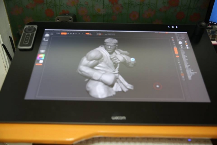 新的繪圖螢幕開箱! Cintiq 27 Qhd touch