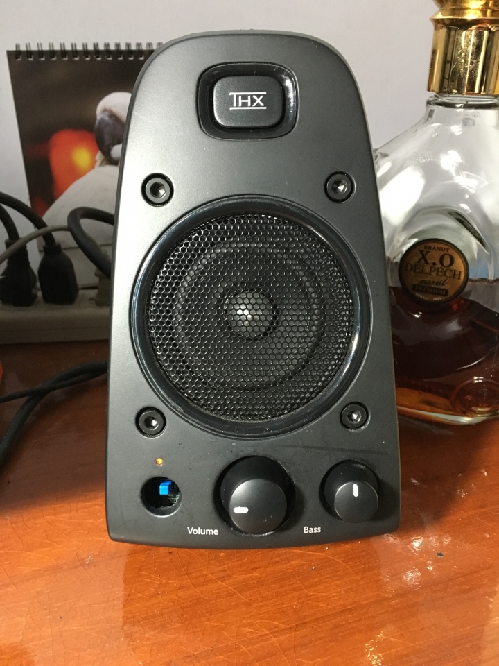 DIY 維修羅技Logitech Z623 THX 音響電源開關不良