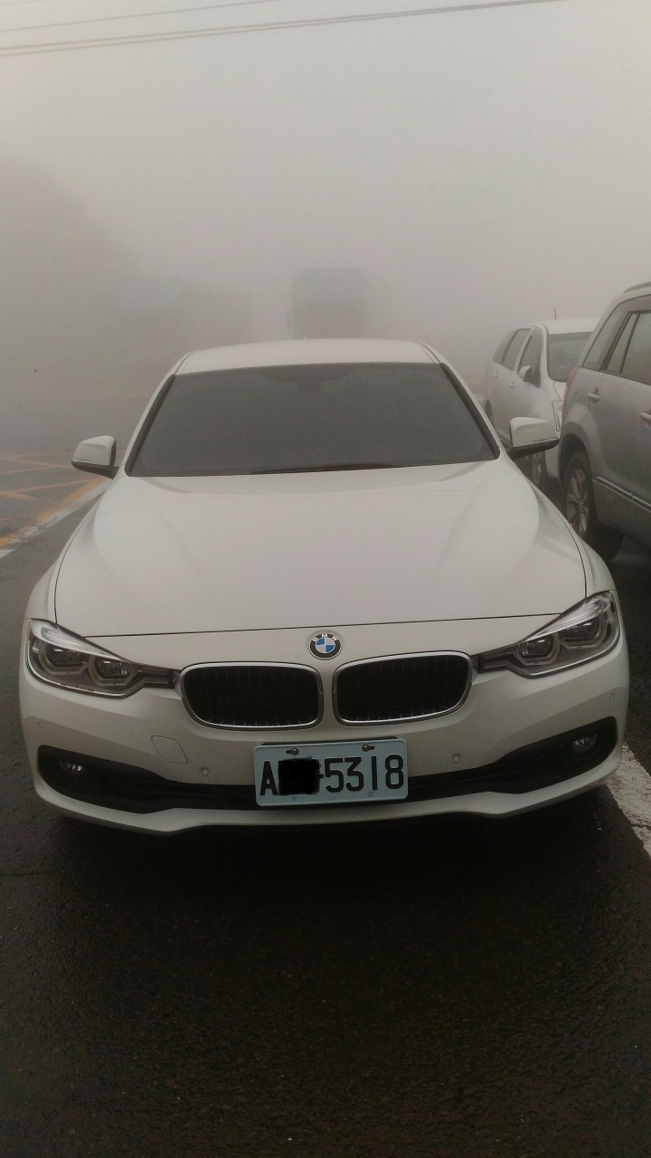 LCI 318I 簡易開箱
