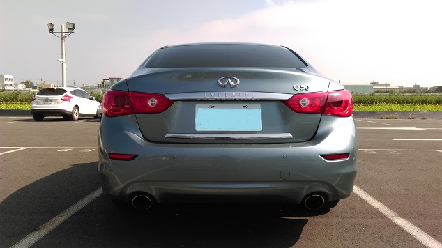 Q50 2.0t 旗艦版 使用一年不專業心得分享