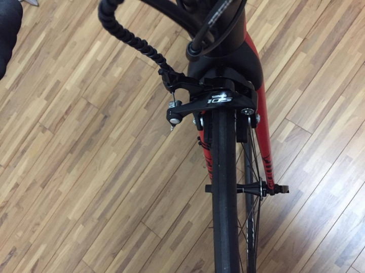 [開箱]新手首po Giant TCR SLR2 第一台公路車 看好久 ~~ 開心!