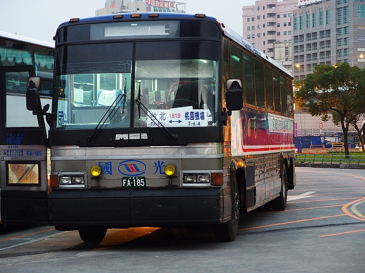 歷久彌新的灰狗巴士，MCI 96A3