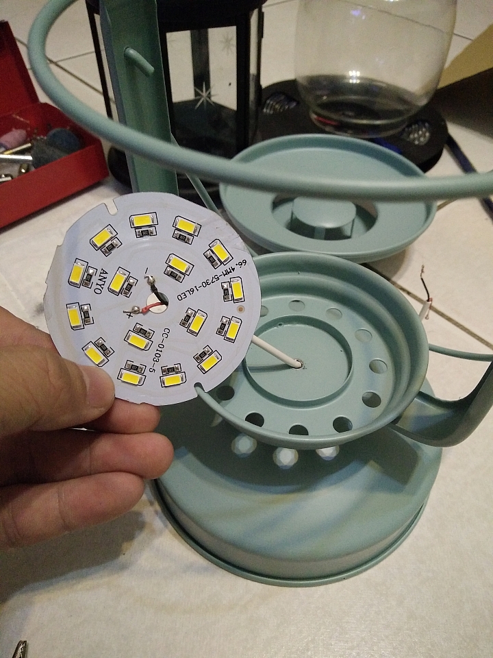 [DIY自己動手來] 將IKEA MÖRKT小蠟燭燭台改裝成實用的LED露營燈
