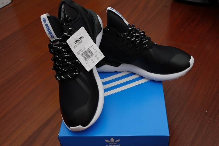有錢沒錢,買雙新鞋好過年!adidas tubular runner