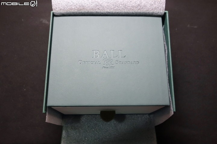 「開箱」Ball Hydrocarbon Aero GMT