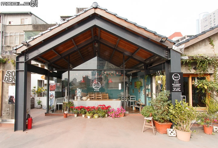 飽覽台中的美麗夜景 台中亞緻大飯店(Hotel One)