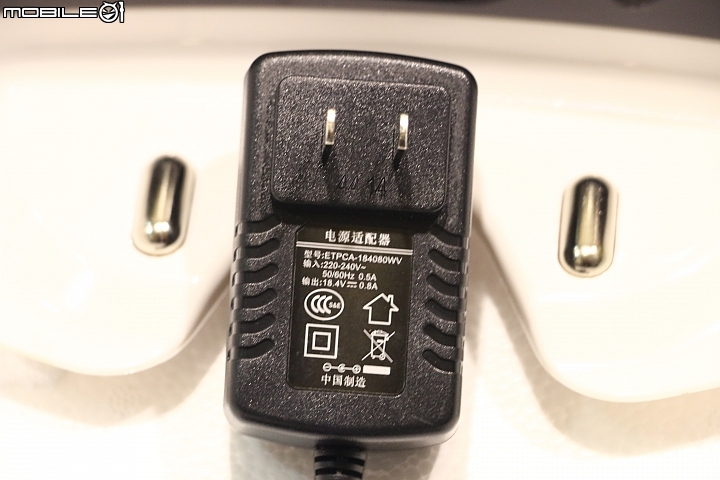機器人吸塵器真的那麼貴嗎?~我又淘一台了~~~