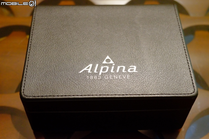 [開箱] Alpina Apiner 4 Chronograph