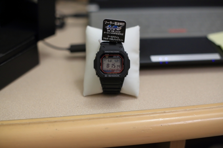 [開箱] G-SHOCK 經典 GW-M5610-IJF 開箱