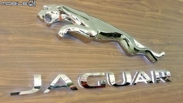 新一代的美洲豹的化身Jaguar XE(尚未完成,敬啟期待)