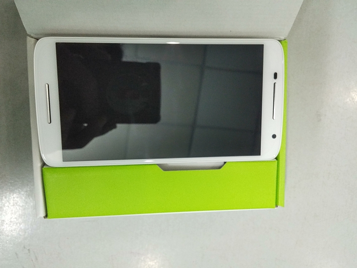 入手 moto x play