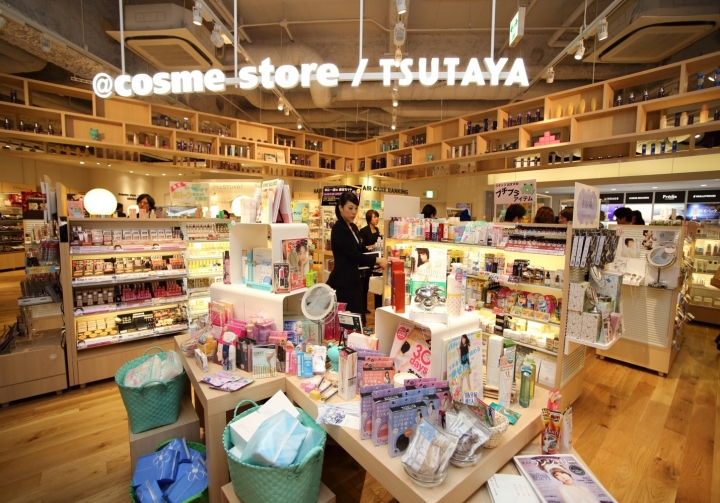 【大阪】心齋橋@cosme store 戰利品分享｜美妝控、大地主必逛！