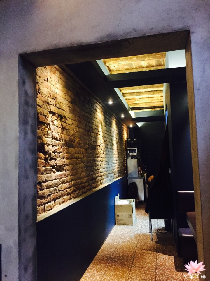 【台灣・府城・2016】Brick磚塊 Bar&Brunch－正興街酒吧裡的布朗趣