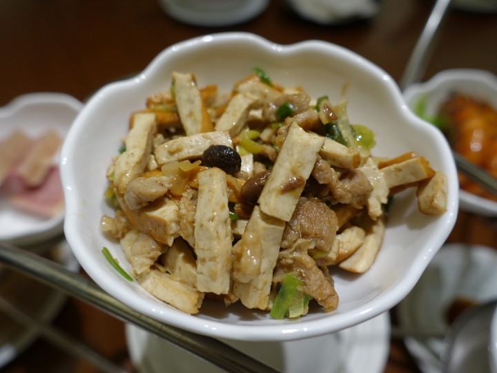[食記] 亞都麗緻天香樓。一個人也能享用的精緻中式下午茶--杭州菜首選(SOGO館外餐廳)