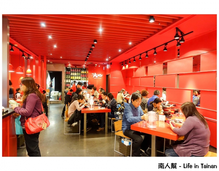 【台南市中西區-美食】台南新天地瓦城品牌麵食~~大心新泰式麵食