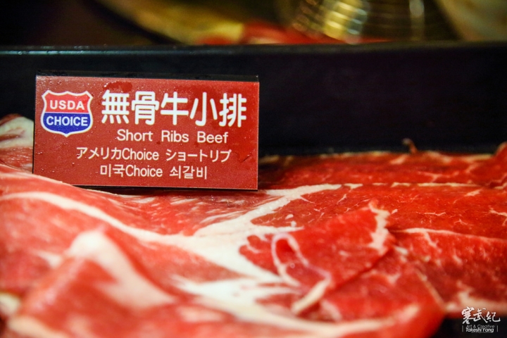 【中肯‧食記】台北西門町‧馬辣漢口店｜馬辣10週年地表最強菜單‧紅白酒暢飲/黑毛和牛/天使紅蝦吃到飽！