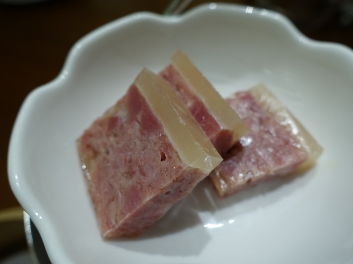 [食記] 亞都麗緻天香樓。一個人也能享用的精緻中式下午茶--杭州菜首選(SOGO館外餐廳)
