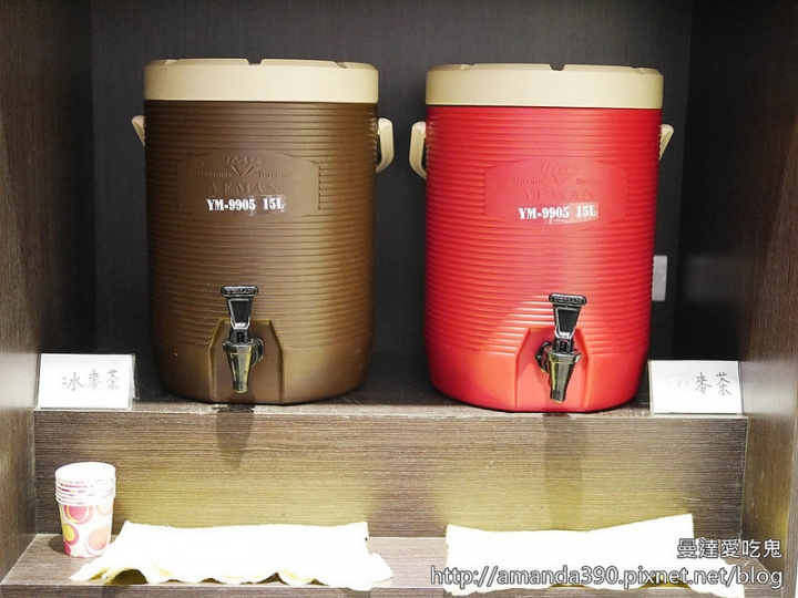 【台南食記】東區 橋北屋日本家庭料理 ● 南紡夢時代旁大人氣炸雞蓋飯 ● 一吃上癮鬆軟可樂餅！❤❤