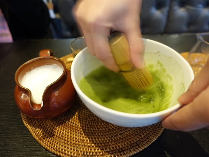 [食譜] UZNA OMOM 杏桃鬆餅屋。格調優雅的日式鬆餅店(台北阪急)