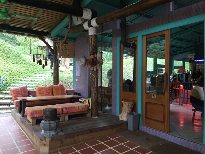 [新竹香山]Luau・Pizza柴寮披薩 - 藏身元培科大旁的繽紛小屋