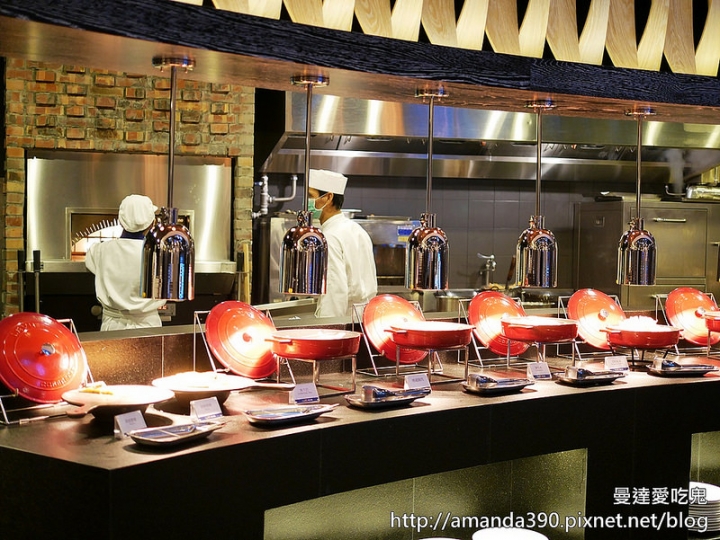 【台南食記】永康區 桂田酒店ALiHi阿力海百匯餐廳 ● 全新改裝開幕 ● 生猛海鮮嗑到爽！❤❤