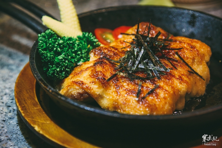 【中肯‧食記】市民大道‧頂焰精肉小酒館｜超神奇創意香檳生蠔‧日法頂級火焰炙燒料理！