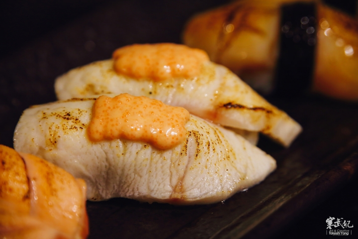 【中肯‧食記】捷運永春站‧八田-頂級帝王蟹鍋物吃到飽｜龍宮級至福の享受‧極致海味千元吃到飽！