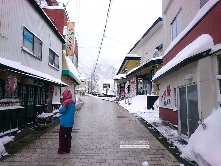 藏王溫泉スキー場自助滑雪去 - 從山形車站搭公車、抵達後租雪具、如何抵達山頂與雪道推薦，滑雪Snowboard玩雪板@日本山形