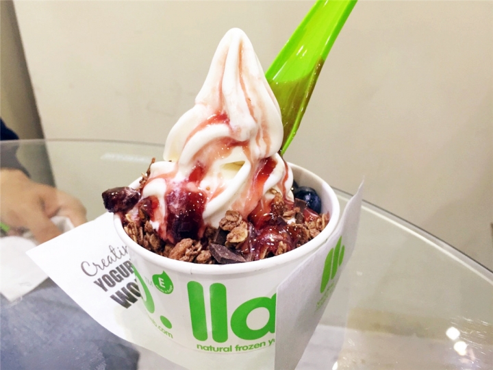 【台北｜信義區】全台第一家！來自西班牙心心念念的優格冰 ▧ llao llao ▧ 水果、配料任選，猶豫病上身啦！