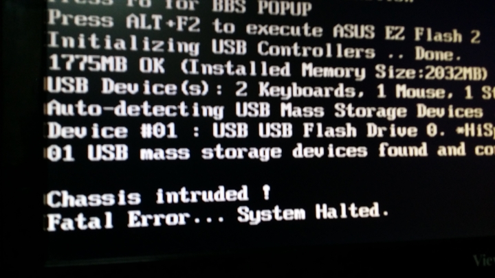 ASUS M5A78 L-MLX  出現Chassis intruded！Fatal Error...System Halted