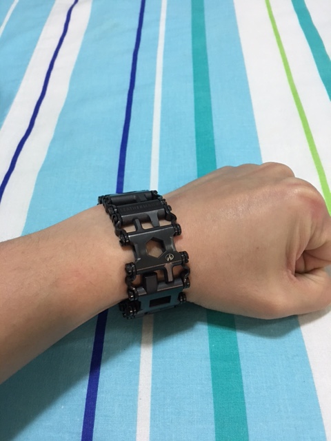男人的浪漫：leatherman tread(工具手鍊)、charge tti(鈦握柄工具鉗)