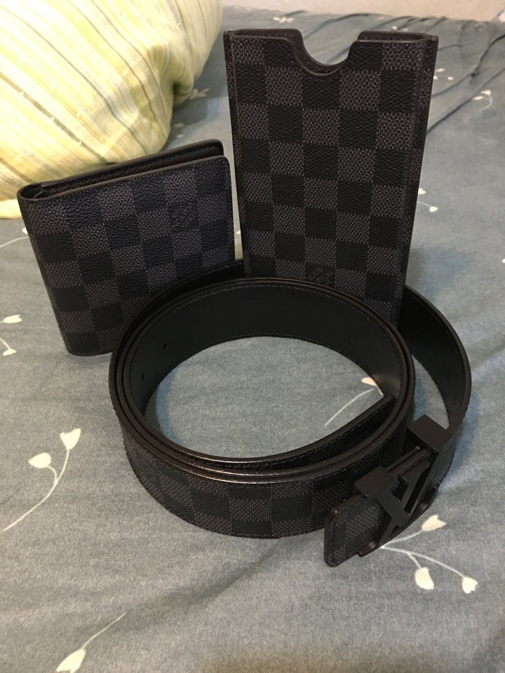 【開箱】LV M9808T黑頭logo皮帶＋N61206 6plus 保護套＋N9821S雙色皮帶