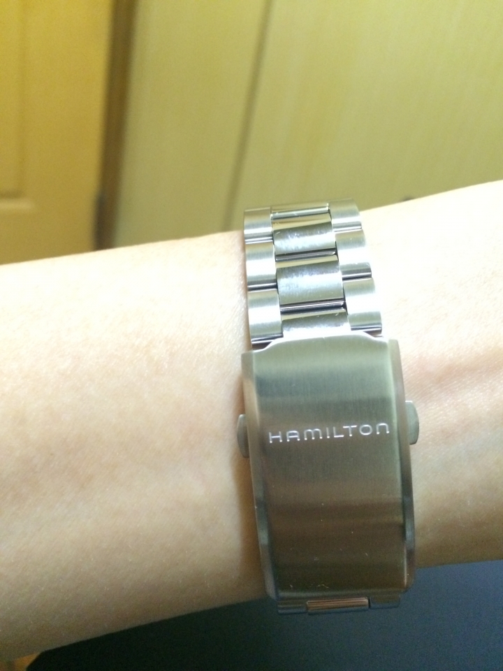 [新手開箱] HAMILTON KHAKI FIELD陸戰雙曆機械腕錶
