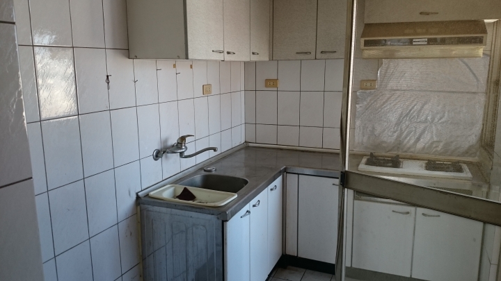 「小資簡單開箱」給媽媽一個溫馨的家~