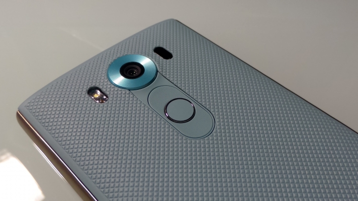 LG V10湖光藍~~開箱!