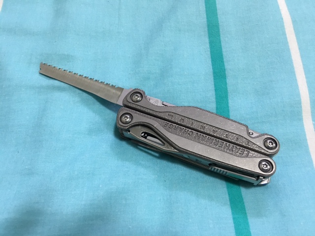 男人的浪漫：leatherman tread(工具手鍊)、charge tti(鈦握柄工具鉗)