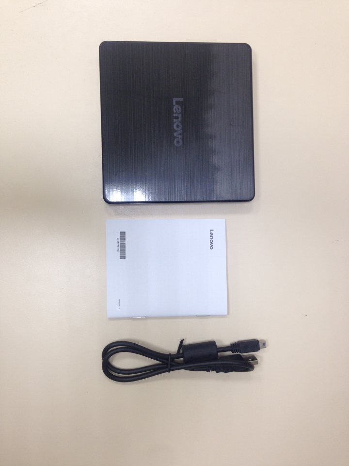 Lenovo IdeaPad Y700 購買三天，螢幕沒反應(內含微開箱）