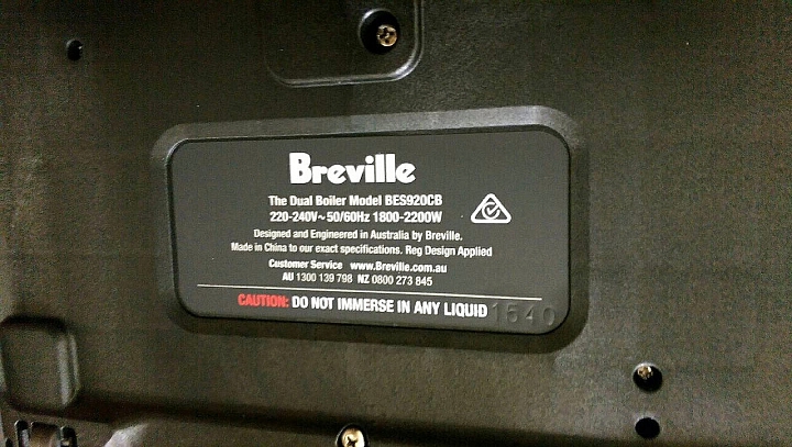 【開箱】澳洲直送BEP920CRN野莓紅 - Breville BES920XL + BCG820  220V強力電壓來襲