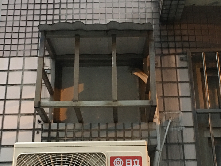 求問....想自行DIY把窗型冷氣口封起來