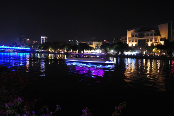 [高雄]愛河燈會～～